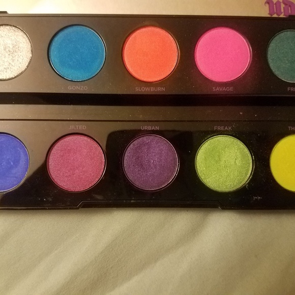 Urban Decay Electric palette - Picture 2 of 4